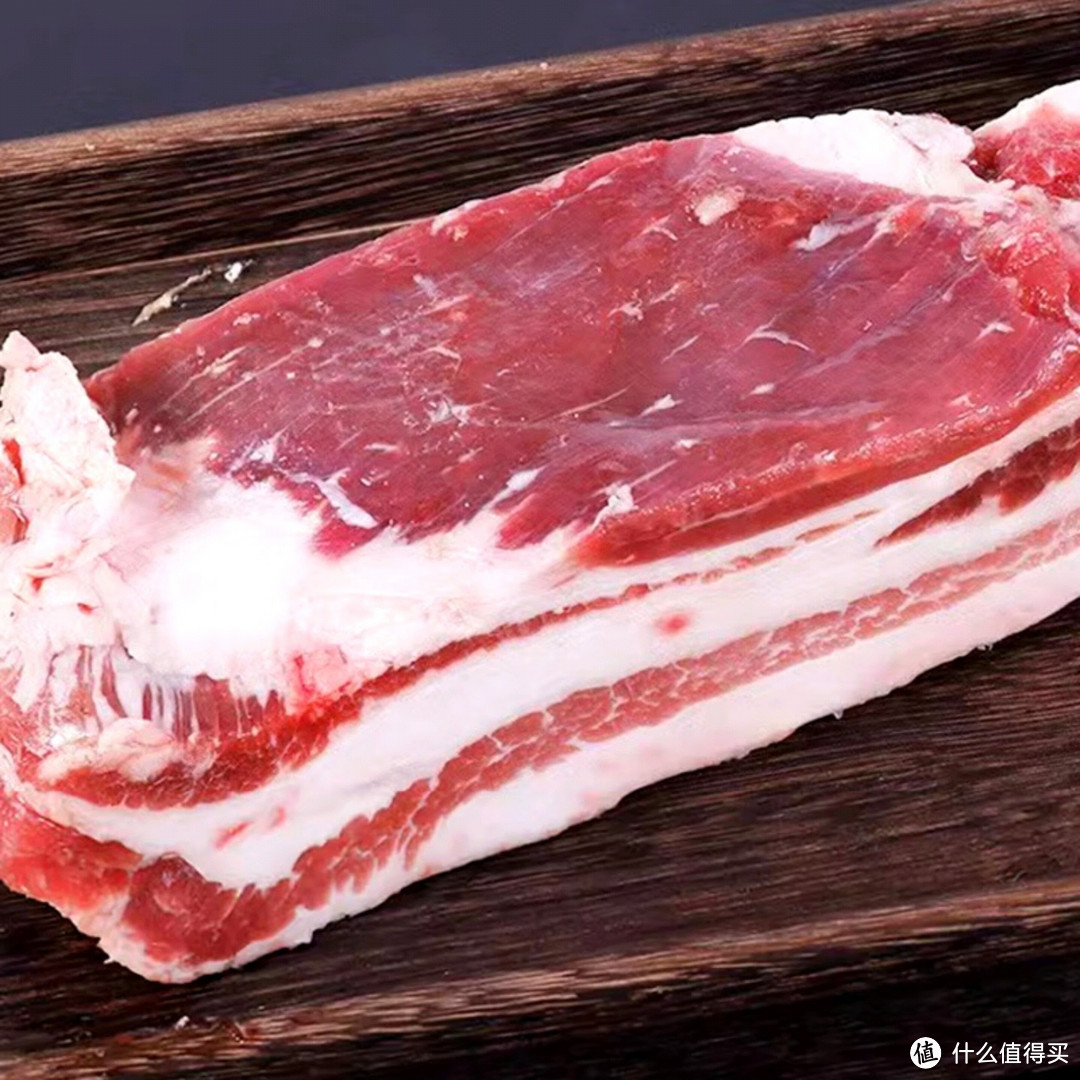 金英国产猪五花肉块，肥瘦相间的美味秘诀！
