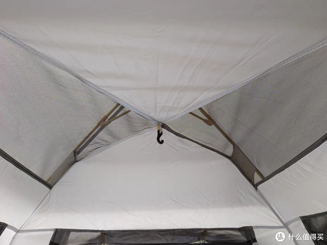 户外露营帐篷，可以移动的休息室