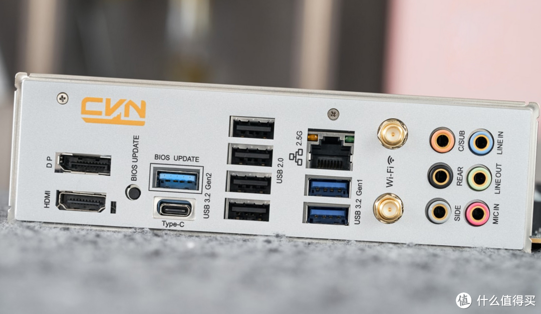 评测体验篇三十六锐龙78700g七彩虹cvnb650m登陆舰装机推荐低成本玩3a