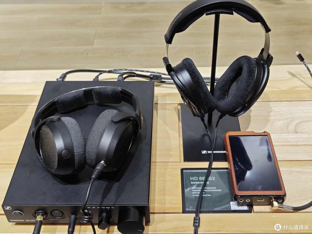 hd490 pro hd660s2主观听感: hd 490 pro 的发出来声音非常的稳,干净