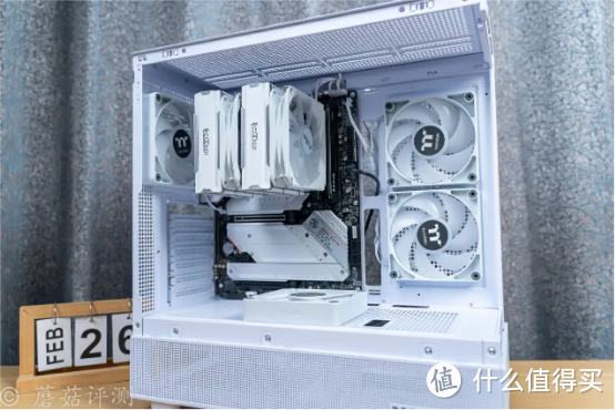 风冷海景房？其实效果也不错，Thermaltake（Tt）钢影 透S 海景房机箱 装机体验