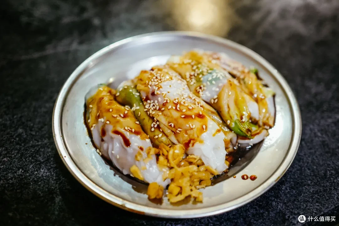 而且,物美价廉,基本上8元/盘,就能吃饱了.