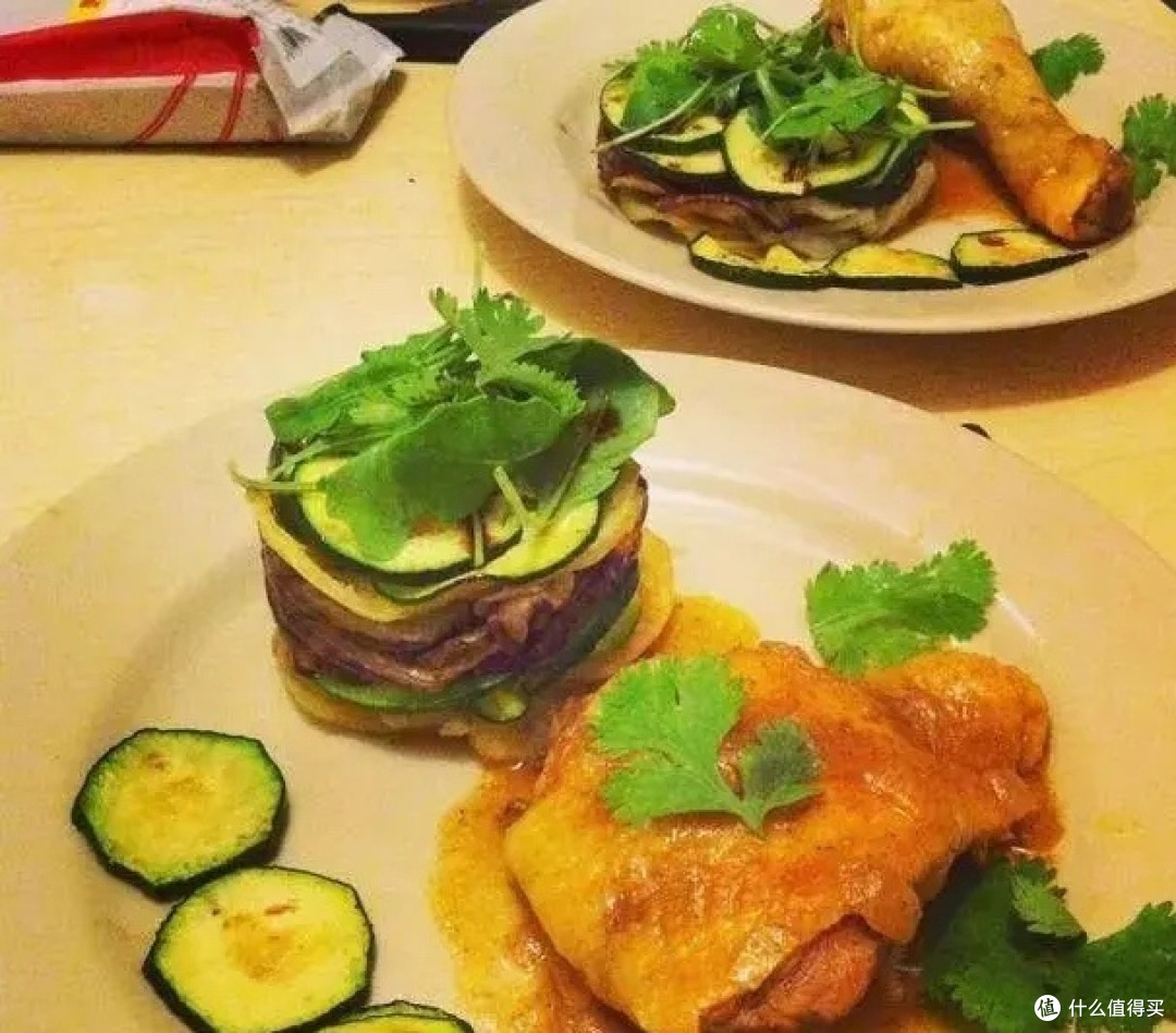 咖喱鸡腿配杂蔬