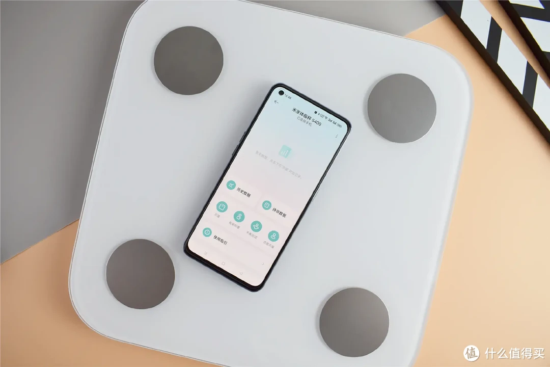 关爱家人健康，深度智能检测，就用米家智能体脂秤S400