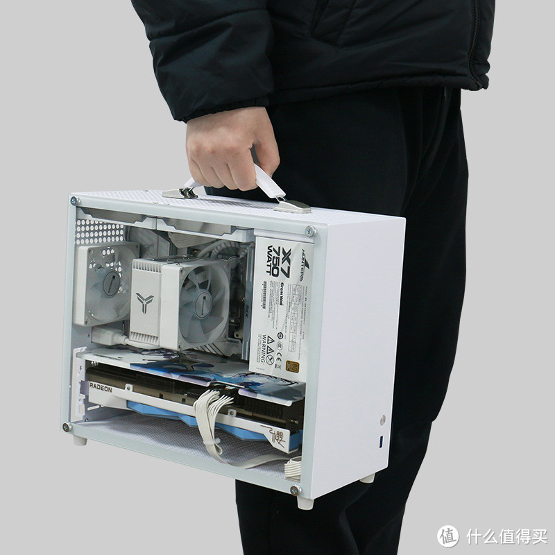 一款集便携与性能于一体的迷你ATX手提式侧透机箱--京特尔A600;_机箱_什么值得买