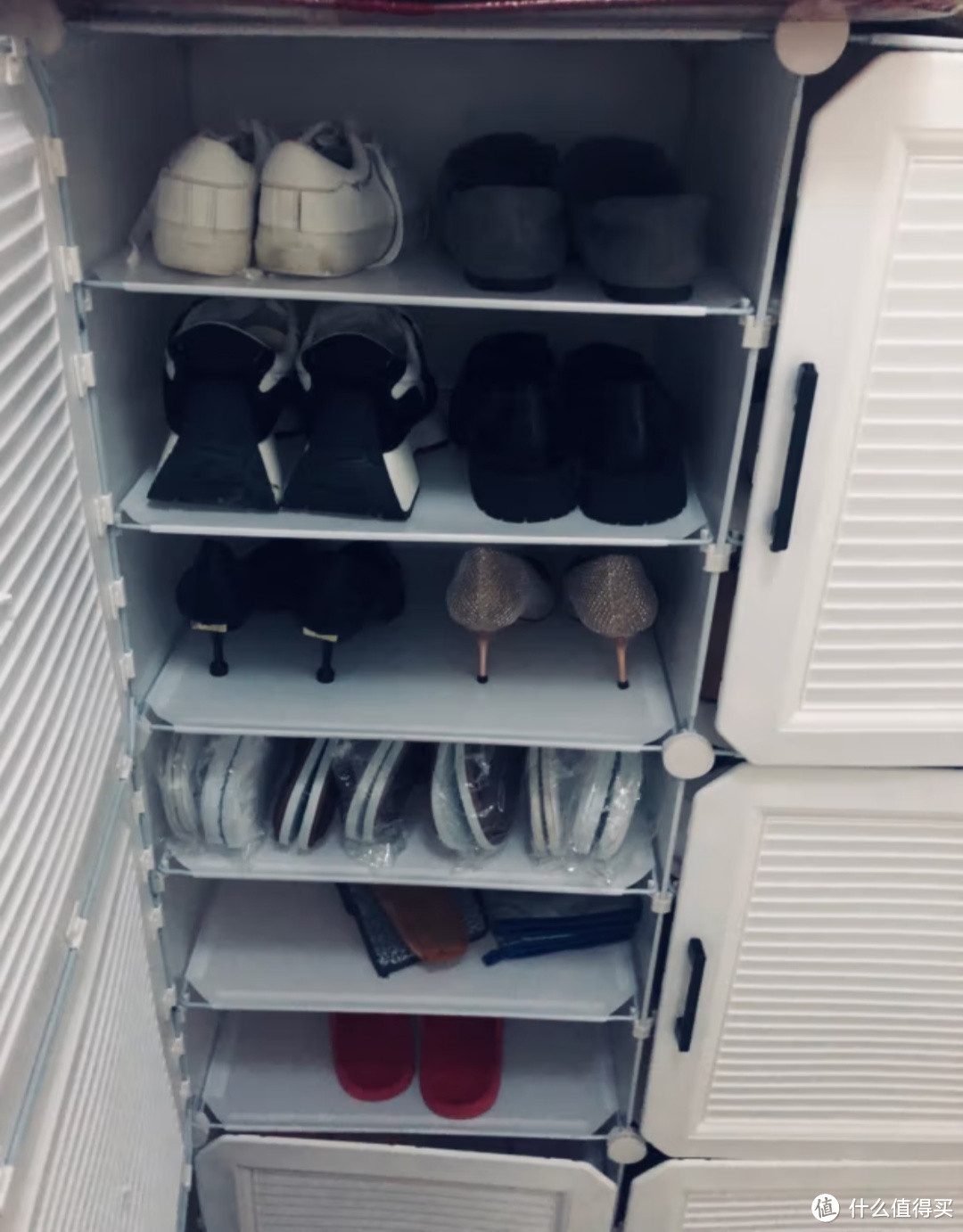 一个简单的收纳柜，让鞋子站好队