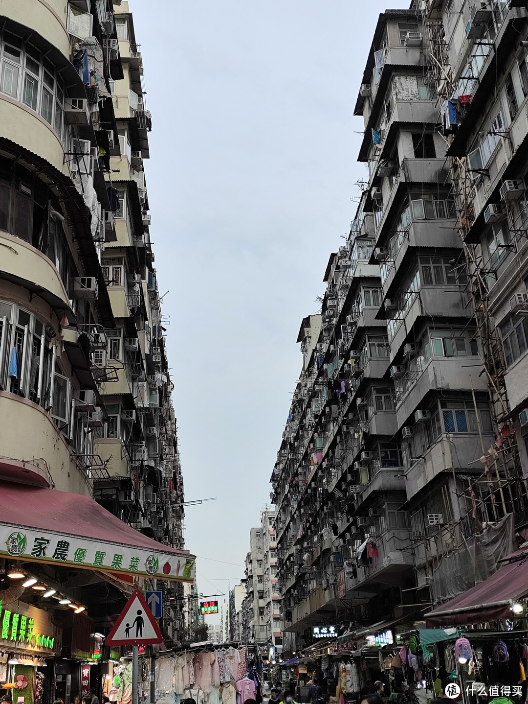 既然特意来办卡，那就顺便CityWalk一下香港吧