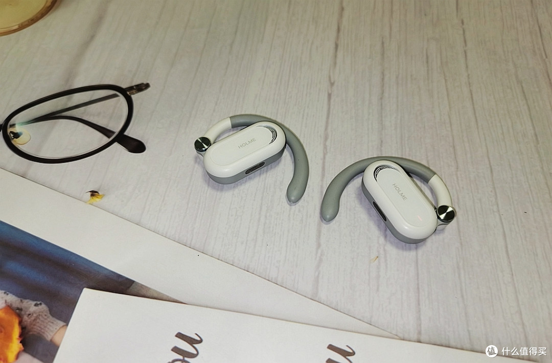虹觅HOLME Fit2开放式耳机评测：可调节佩戴，给你定制化的体验！