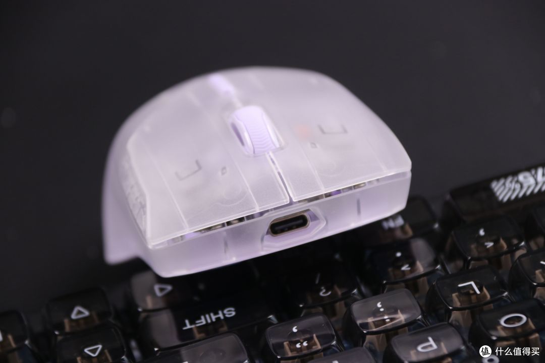 比罗技GPW还要轻,续航超180小时,OTA升级可到无线8K,雷柏VT9 Air这么能打?