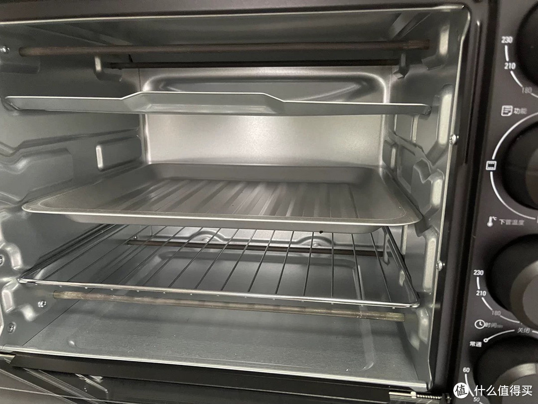 家里装修新添置的电烤箱!