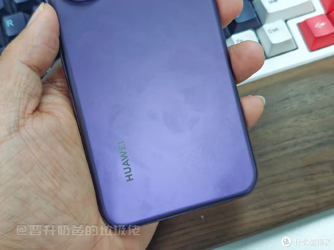 华为P70 Pro/Pura 70 Pro极速开箱上手，硬件、跑分、5G、芯片，你关心的这里都有