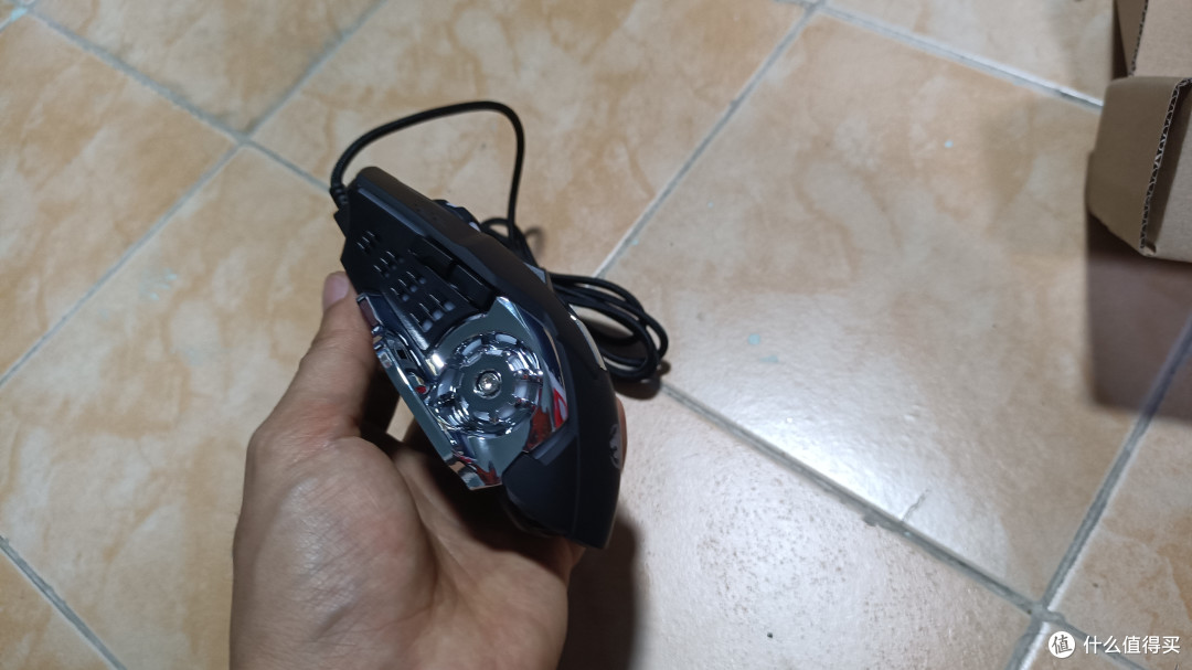 量大且料足,能否瑕不掩瑜呢?前行者TK900机械键盘鼠标耳机套装