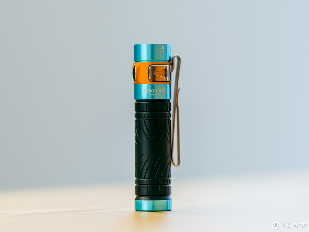 傲雷Baton3 PRO跑车限定版评测,炫酷且实用的EDC手电