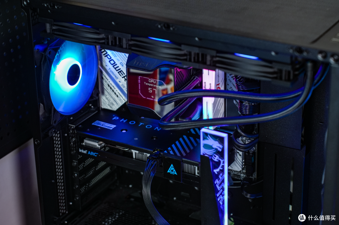 售价800依旧是外置核显?蓝戟Intel Arc A380 Photon 6G OC上手体验