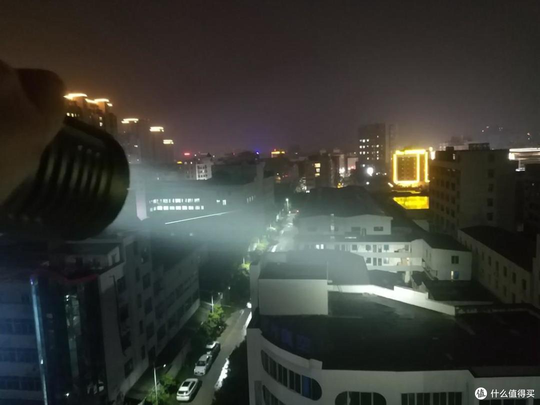 11050流明,让暗夜充满光明:迈特明酷MT001Turbo
