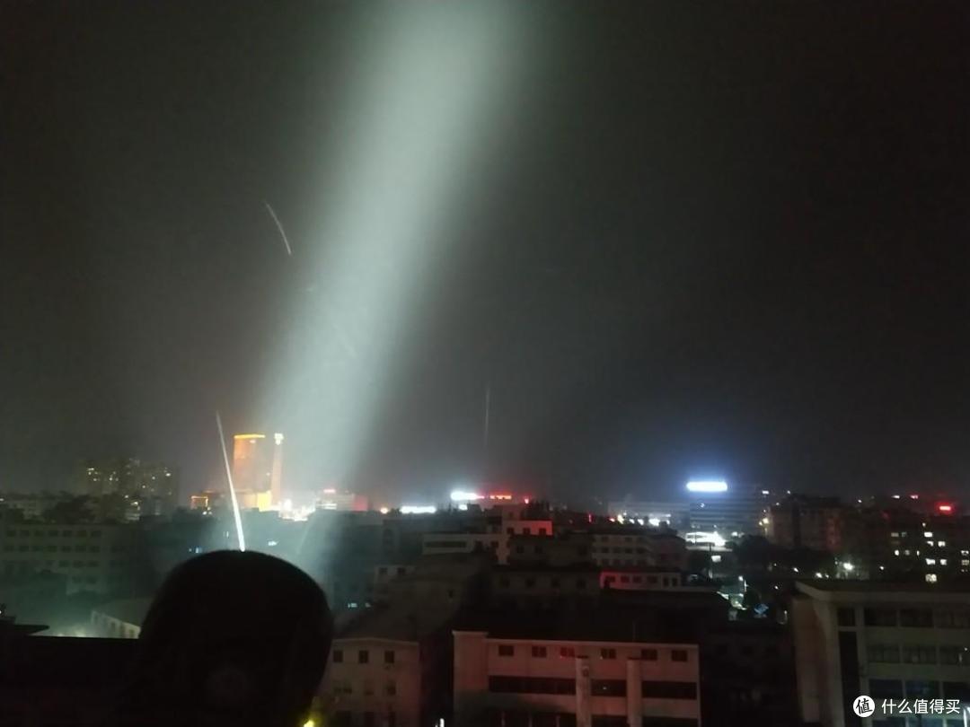 11050流明,让暗夜充满光明:迈特明酷MT001Turbo