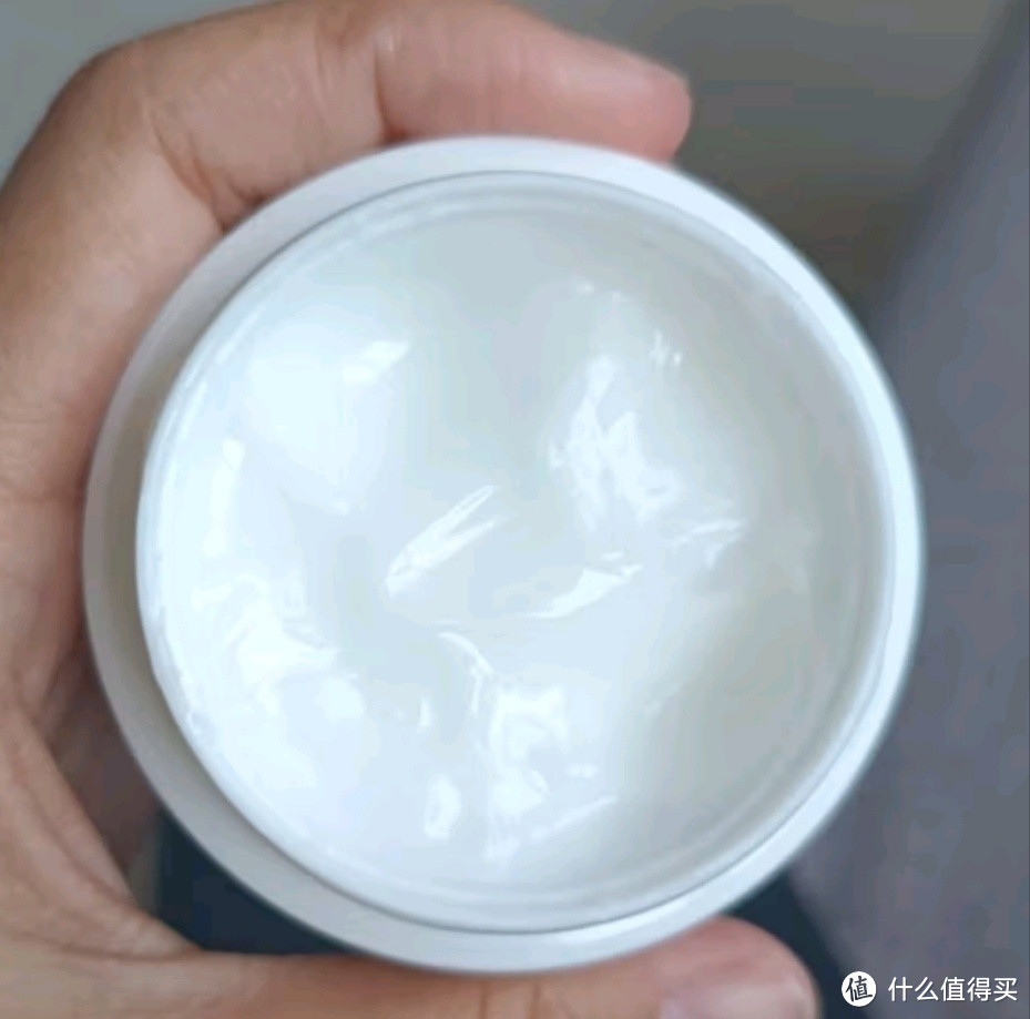 “霜”倍保湿从十月结晶婴儿金盏花面霜开始!