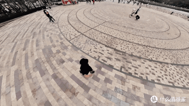留给未来的时空日记?影石Insta360 X4