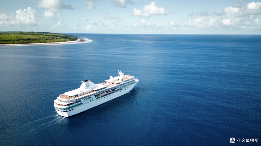 保罗高更号是小型奢华邮轮,拿过最佳小型邮轮奖第一名的.