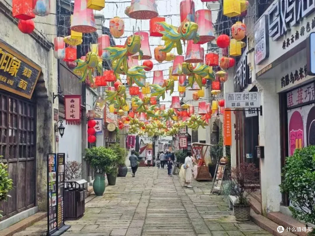 这座小城真神了!我敢保证90%的人都不知道它好吃到惊人!