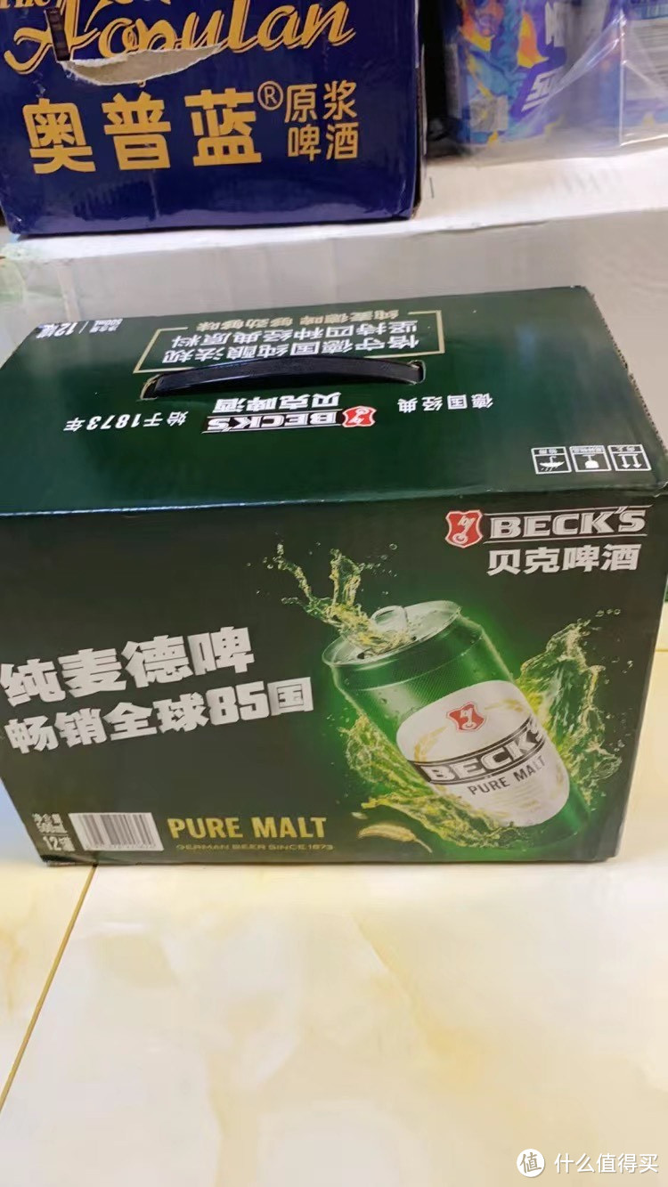 百威啤酒贝克啤酒