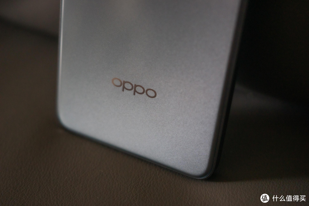 OPPO K12图赏：轻薄抗摔的百瓦闪充长续航手机