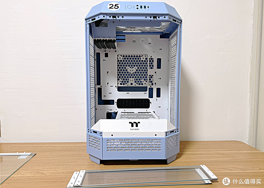 Tt The Tower 300机箱评测：一款能装且颜值高的MATX机箱