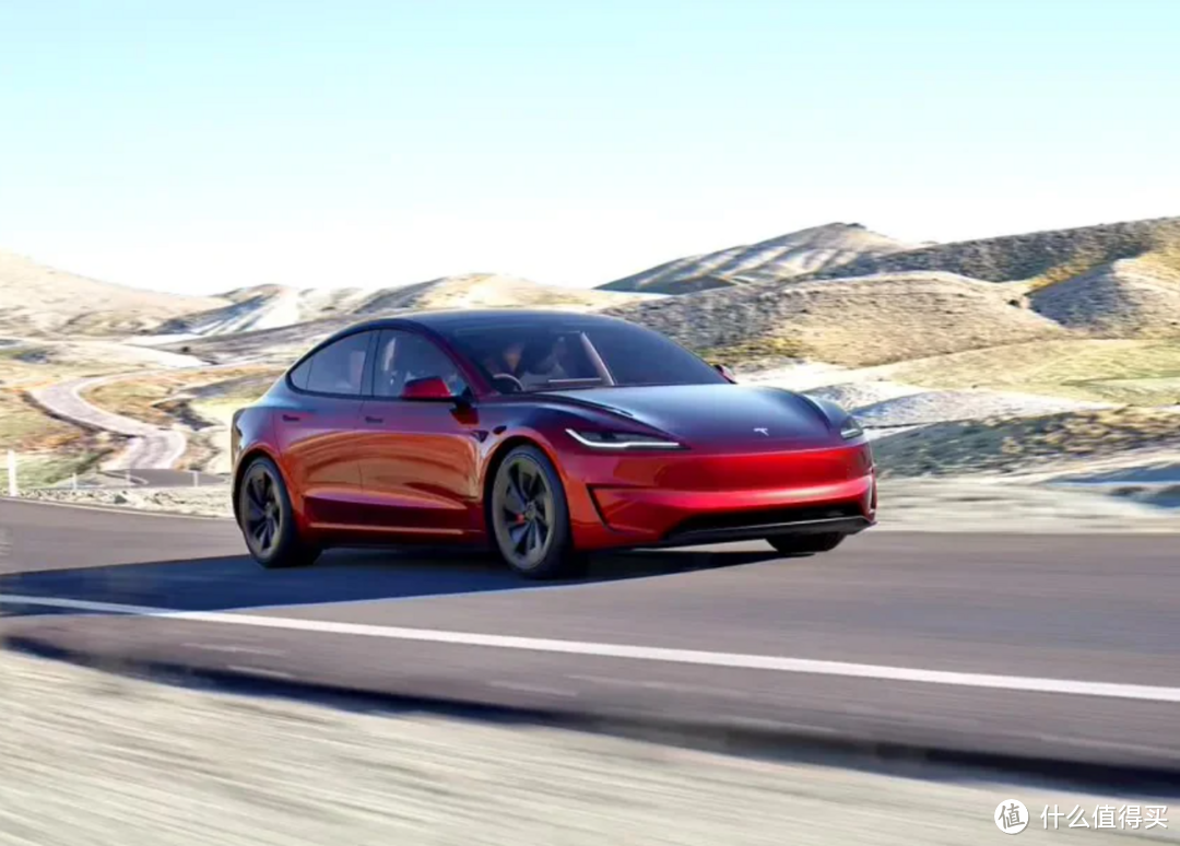 33.59万元起步!特斯拉推Model 3高性能全轮驱动版,中国市场为“阉割版”?