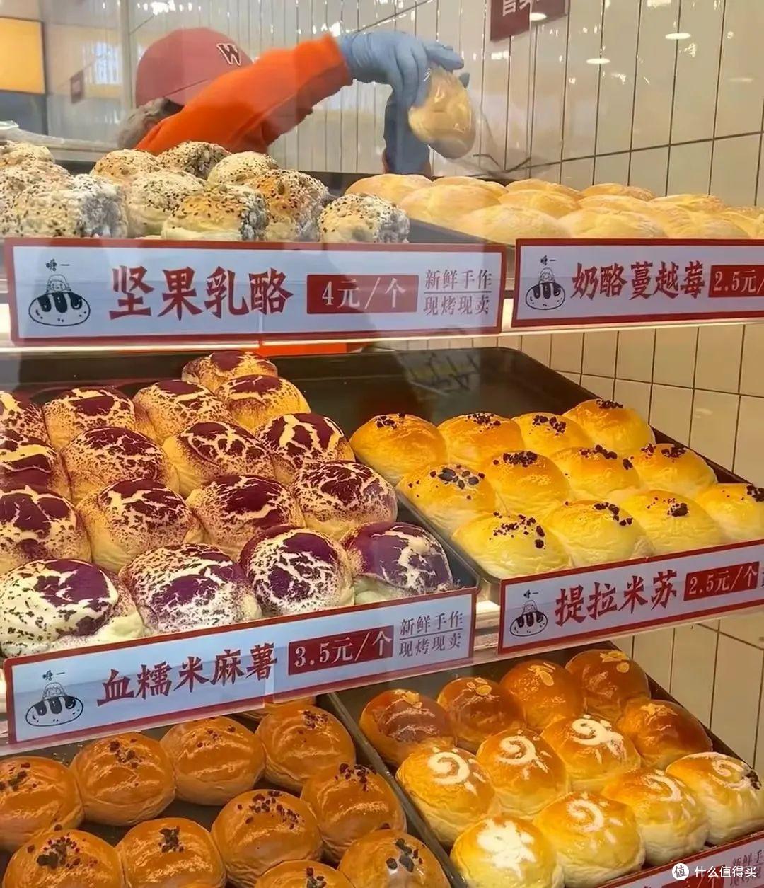 贵价面包还有谁买单?“香喷喷”的烘焙行业不好做了