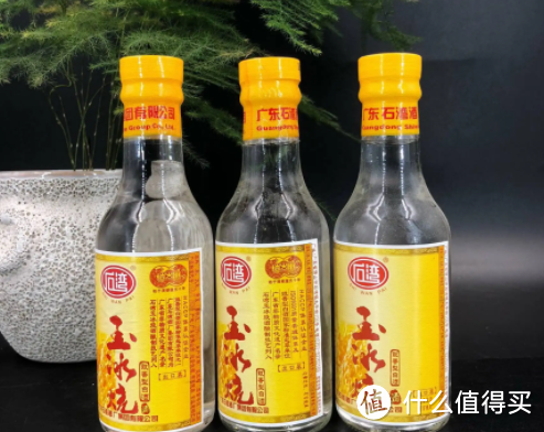 中国3大“裸瓶白酒”，坚决不加1滴香精，100%纯粮酿，可惜卖不动