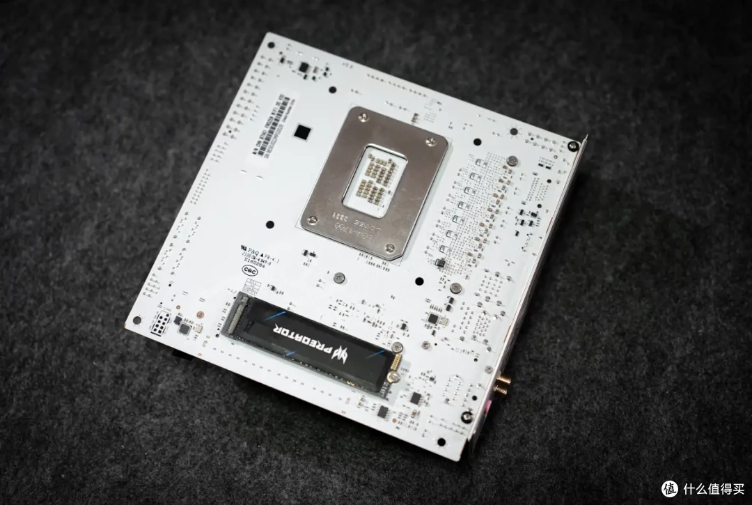 它造的ITX主板居然能这么香?七彩虹CVN B760I D5登陆舰主板上手实测