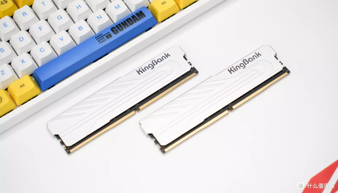 它造的ITX主板居然能这么香?七彩虹CVN B760I D5登陆舰主板上手实测