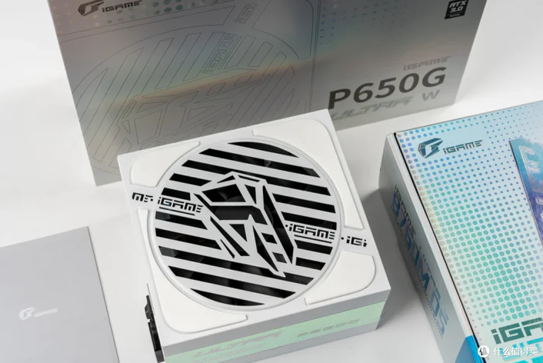 简洁七彩虹 iGAME ULTRA——B760M UltraZ+ 4060 UltraW+ C23MA UltraZ 装机分享