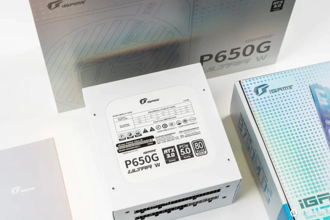 简洁七彩虹 iGAME ULTRA——B760M UltraZ+ 4060 UltraW+ C23MA UltraZ 装机分享