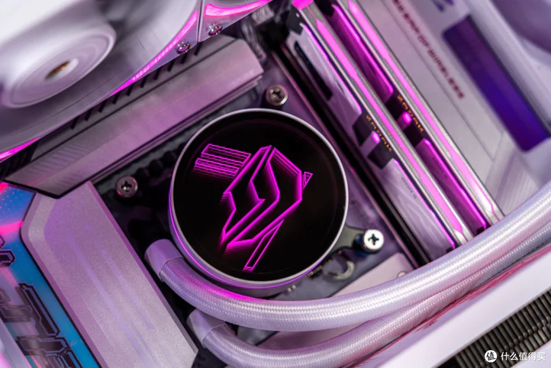 简洁七彩虹 iGAME ULTRA——B760M UltraZ+ 4060 UltraW+ C23MA UltraZ 装机分享