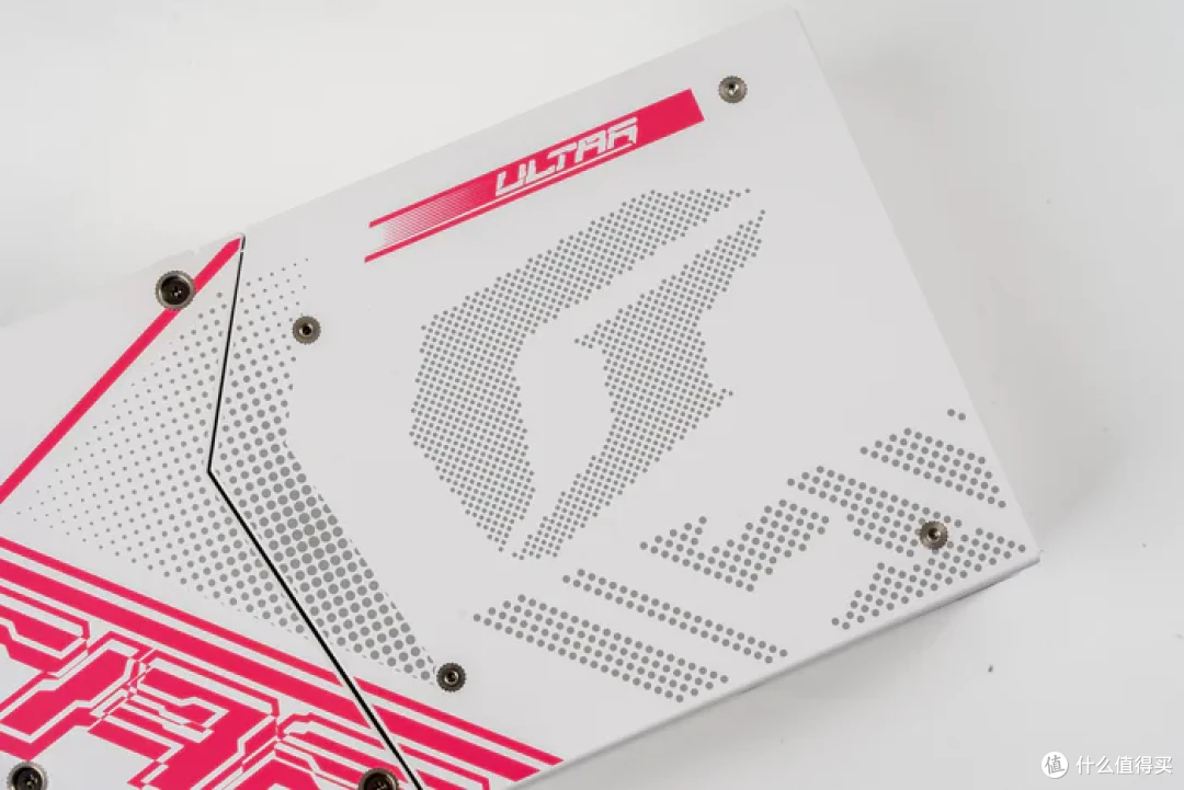 简洁七彩虹 iGAME ULTRA——B760M UltraZ+ 4060 UltraW+ C23MA UltraZ 装机分享
