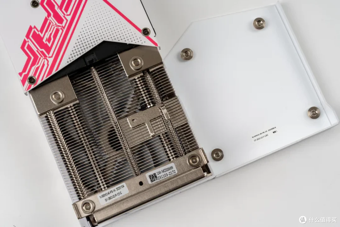 简洁七彩虹 iGAME ULTRA——B760M UltraZ+ 4060 UltraW+ C23MA UltraZ 装机分享
