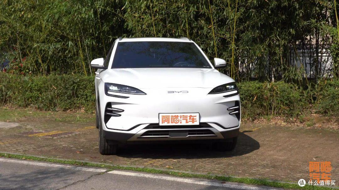 新能源取代燃油成定局,4月还没有过完,新能源车销量占比早已过半