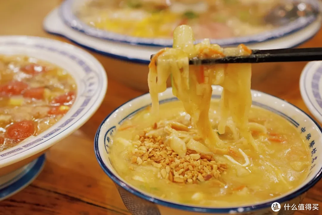 物价感人的春日顶流,原来美食也很精彩!