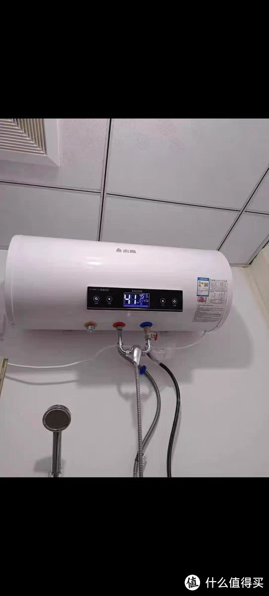 卫生间新宠！志高电热水器，让你爱上洗澡时光！