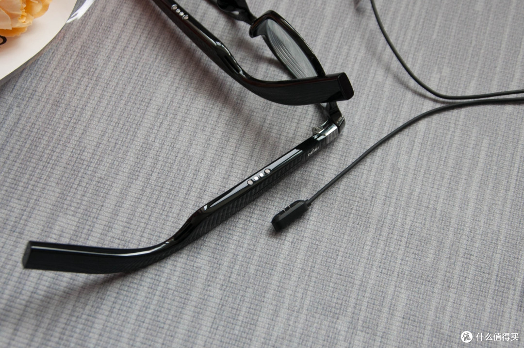 VR眼镜电源线更换 662c9c4fc0b456276.jpg_e1080.jpg