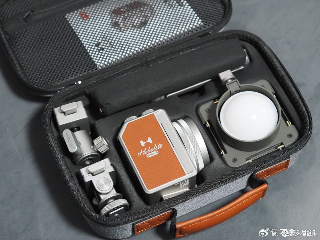 复古魅力,现代光影:Hobolite或泊MINI便携摄影灯深度体验分享