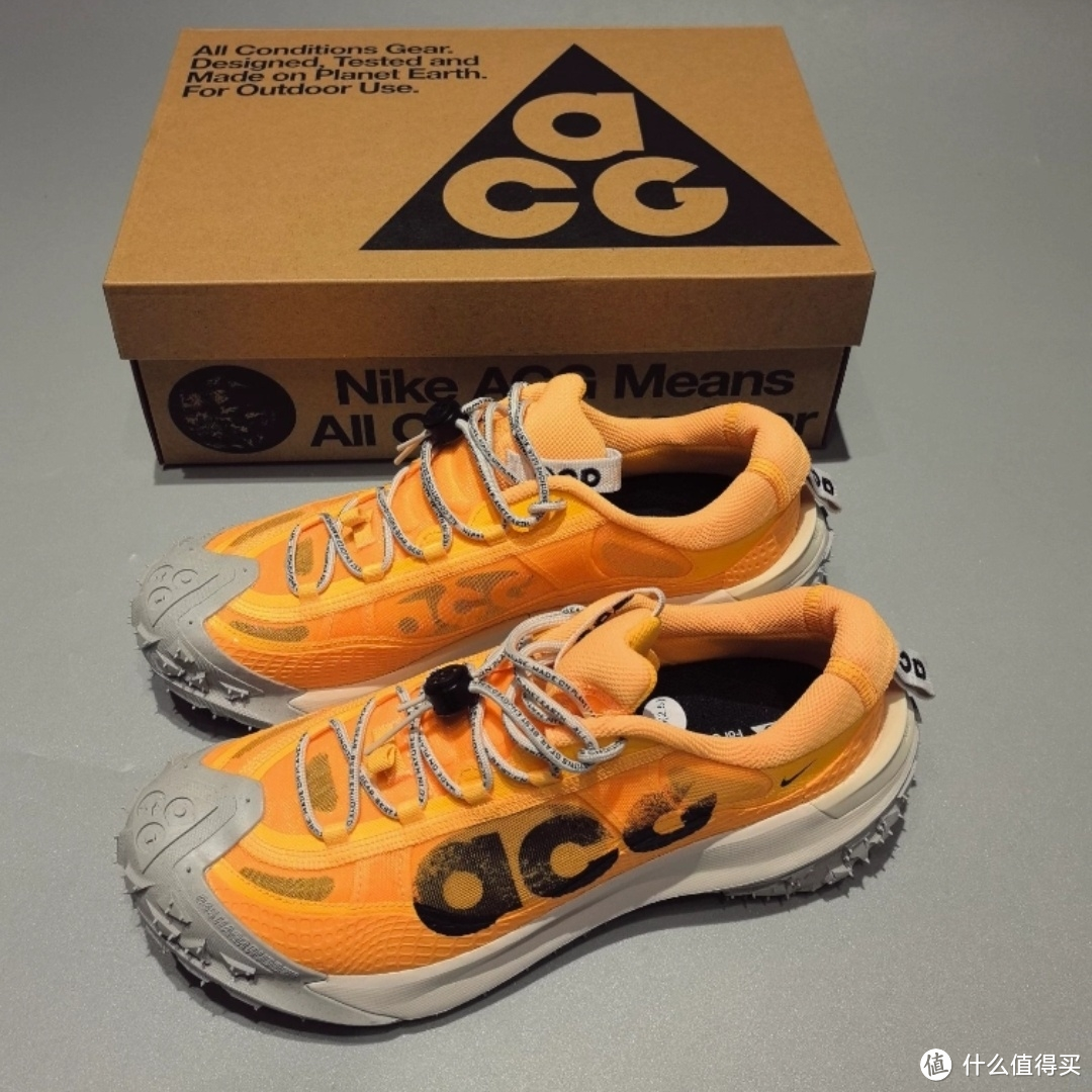 Nike acg mountain fly 2，钩子的顶级户外鞋