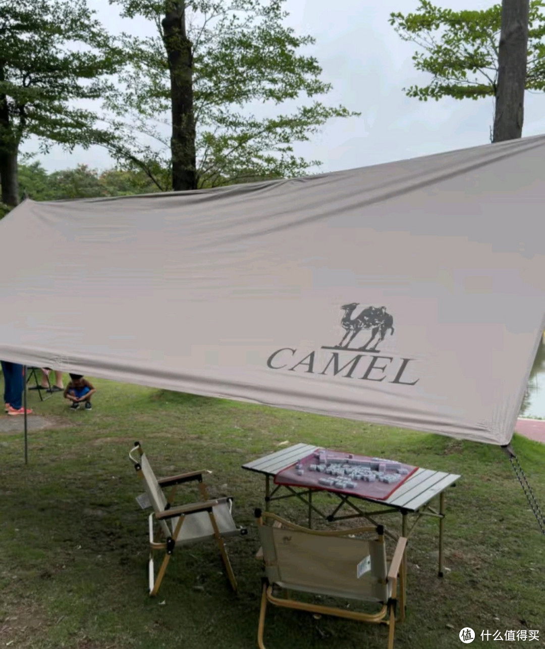 奇趣露营好物之骆驼（CAMEL）户外露营黑胶天幕帐篷遮阳便携式防晒野营野餐大凉棚