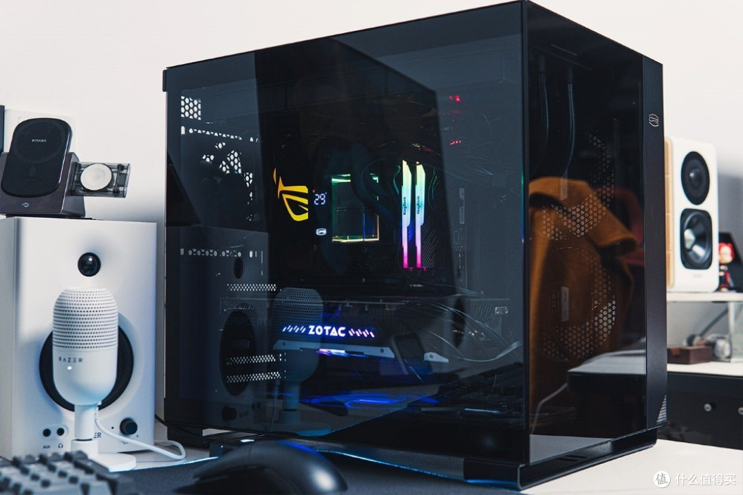超频三DS360+星界C3装机,附14700K+索泰 RTX 4070 SUPER天启性能测试