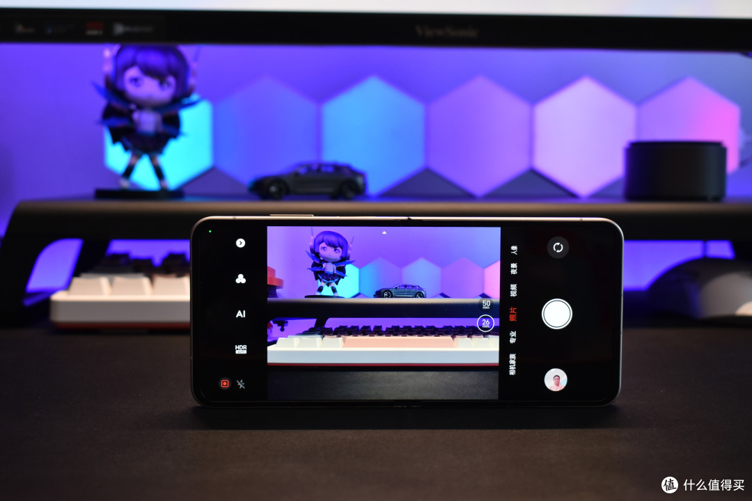 玩转掌心时尚 告别"撞机"尴尬,努比亚flip惊喜体验,这价格真香!