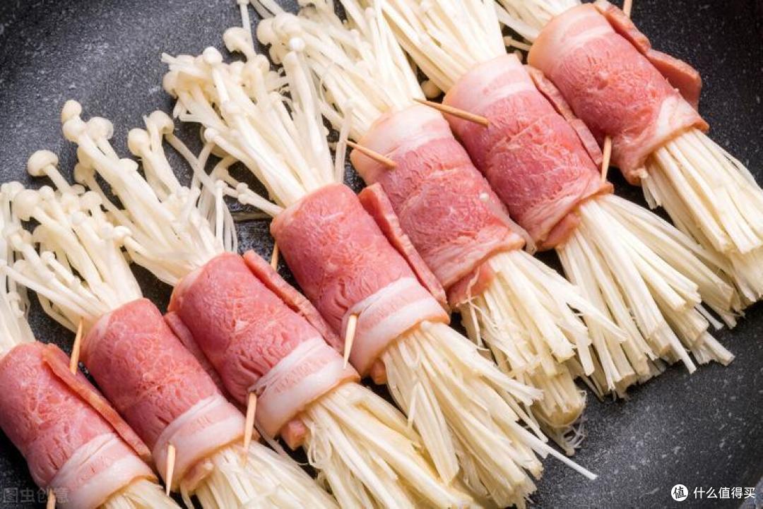 米饭闷熟了不知道炒什么菜?金针菇肥牛卷拯救你