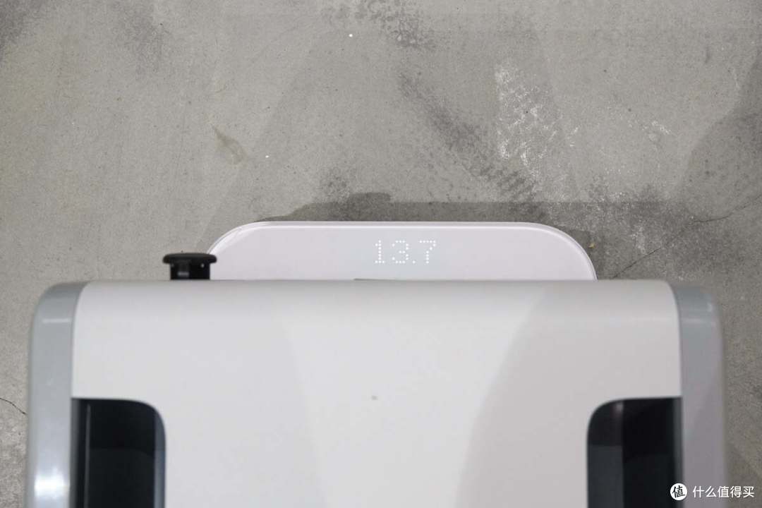 1.2小时快速满电，可升维、静音输出，EHOM EP1650户外电源评测
