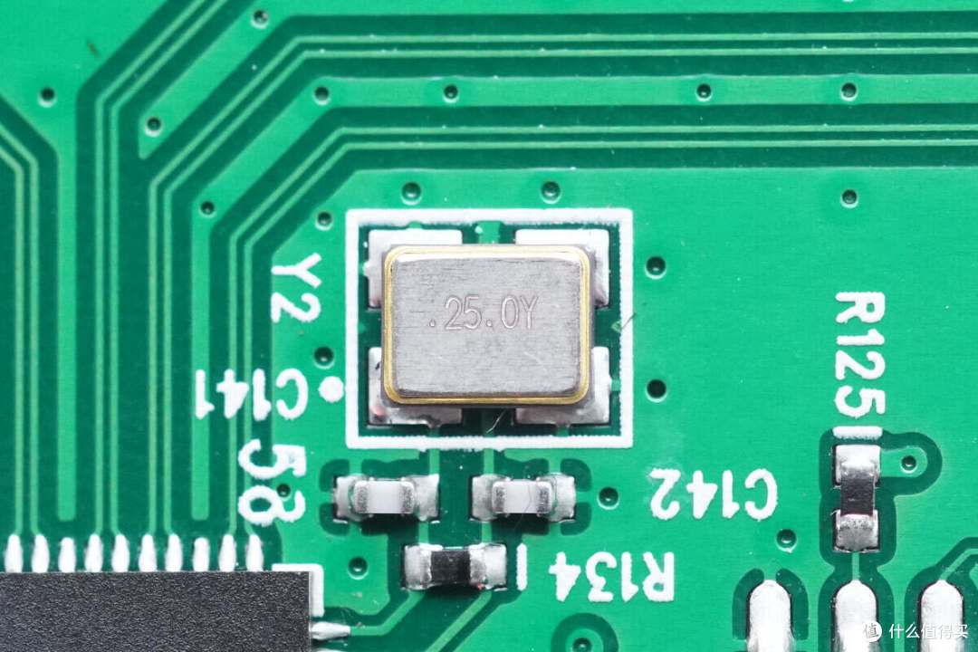 拆解报告：Targus泰格斯双4K多功能扩展坞DOCK190