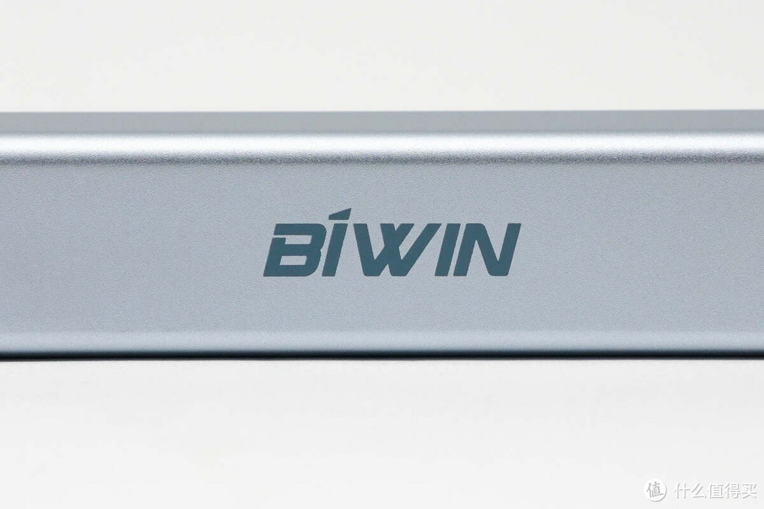 小体积高颜值，USB 3.2高速传输，BIWIN佰维 PD2000 移动固态硬盘评测